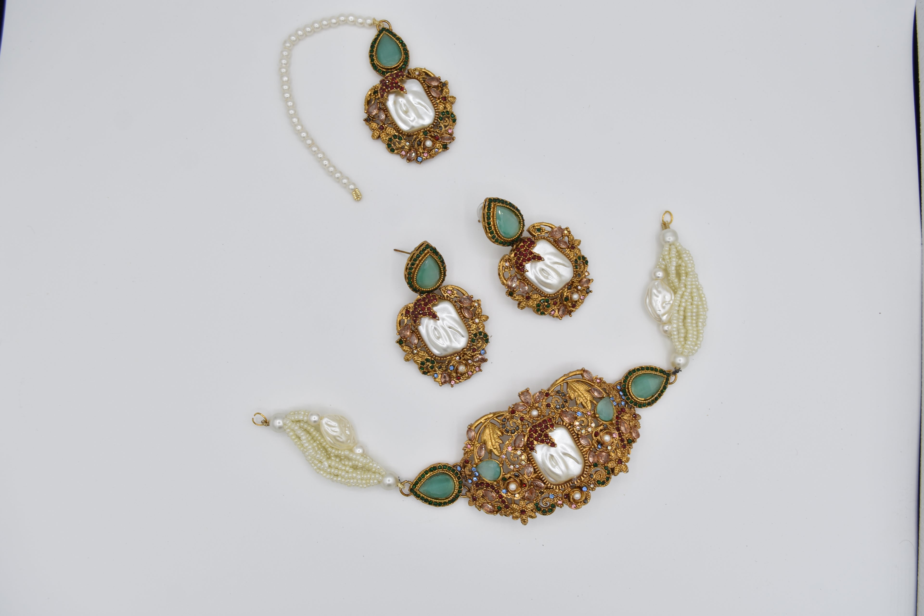 NECKLACE SET